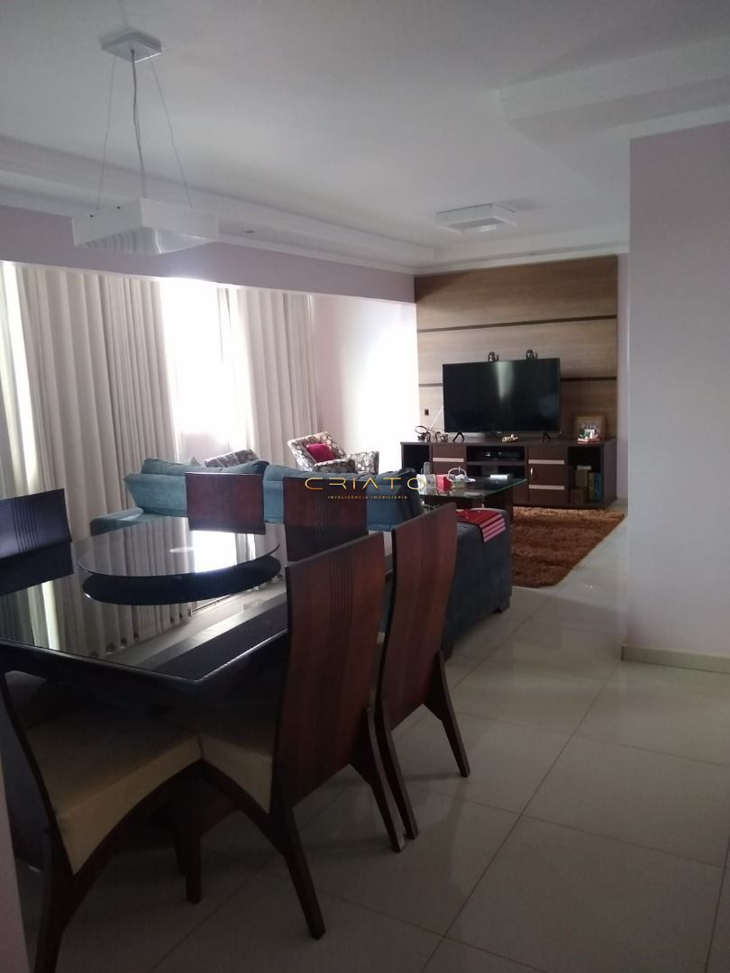 Apartamento à venda com 3 quartos, 115m² - Foto 3