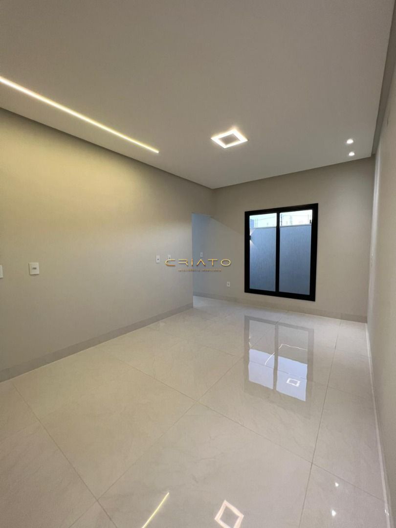 Casa à venda com 2 quartos, 207m² - Foto 12