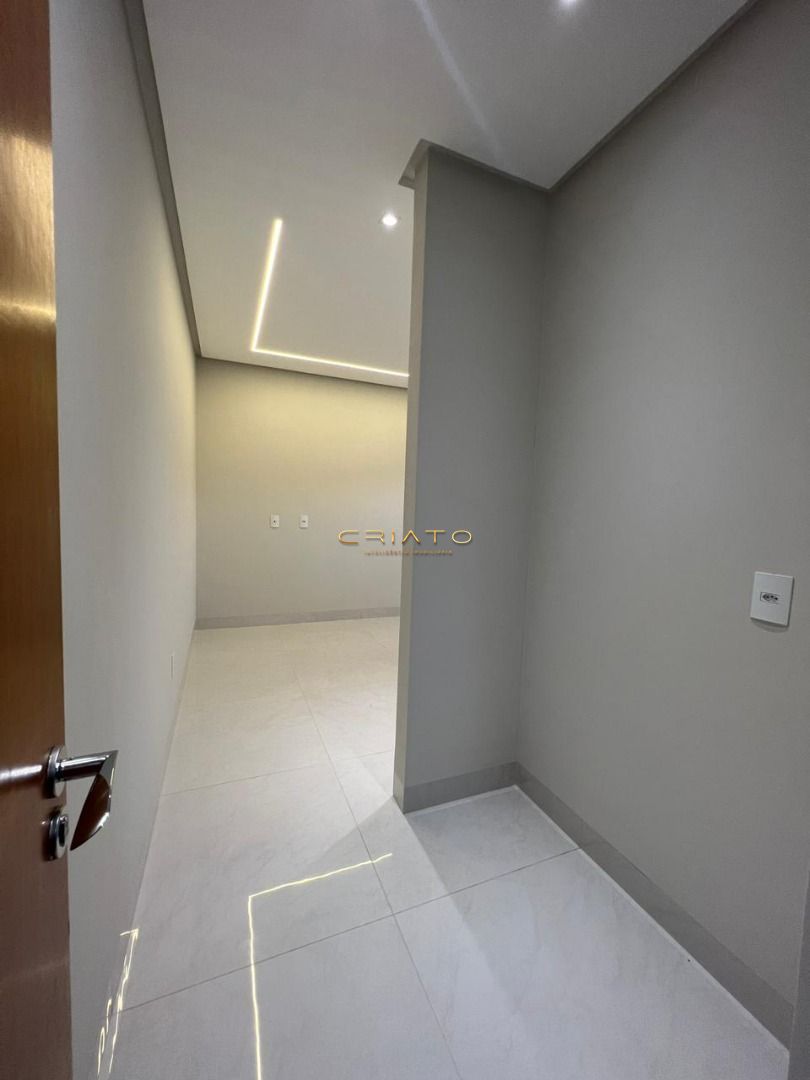 Casa à venda com 2 quartos, 207m² - Foto 14