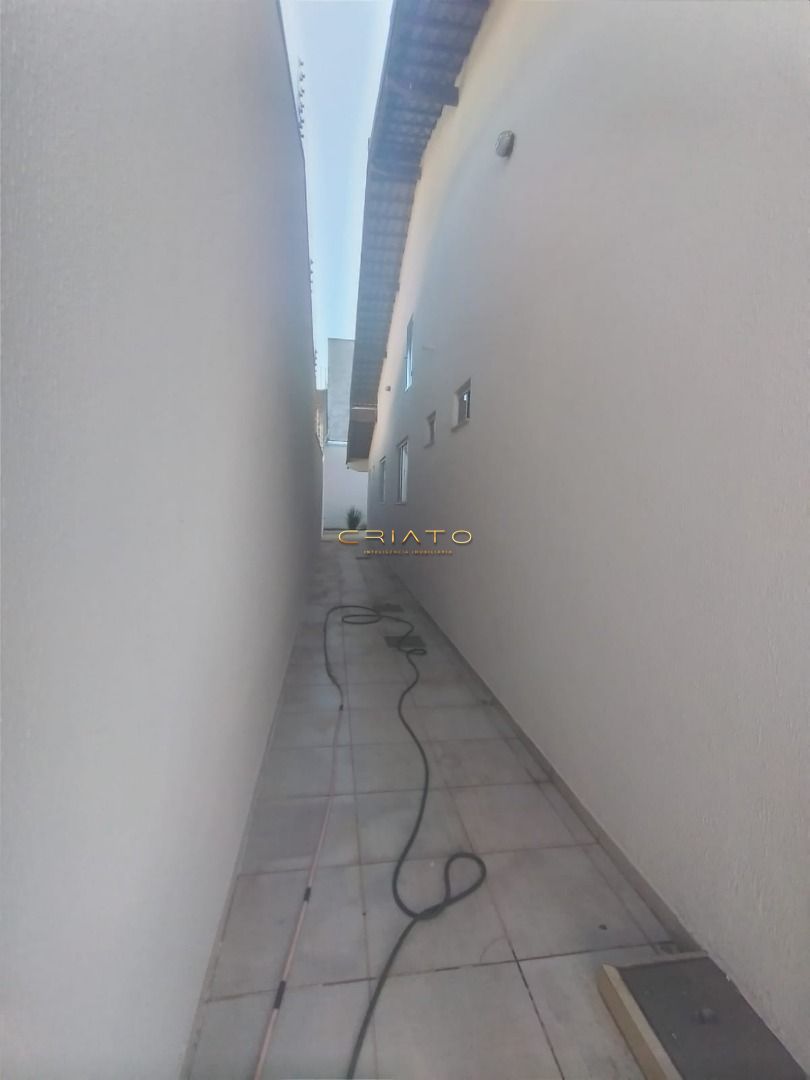 Casa à venda com 3 quartos, 150m² - Foto 13