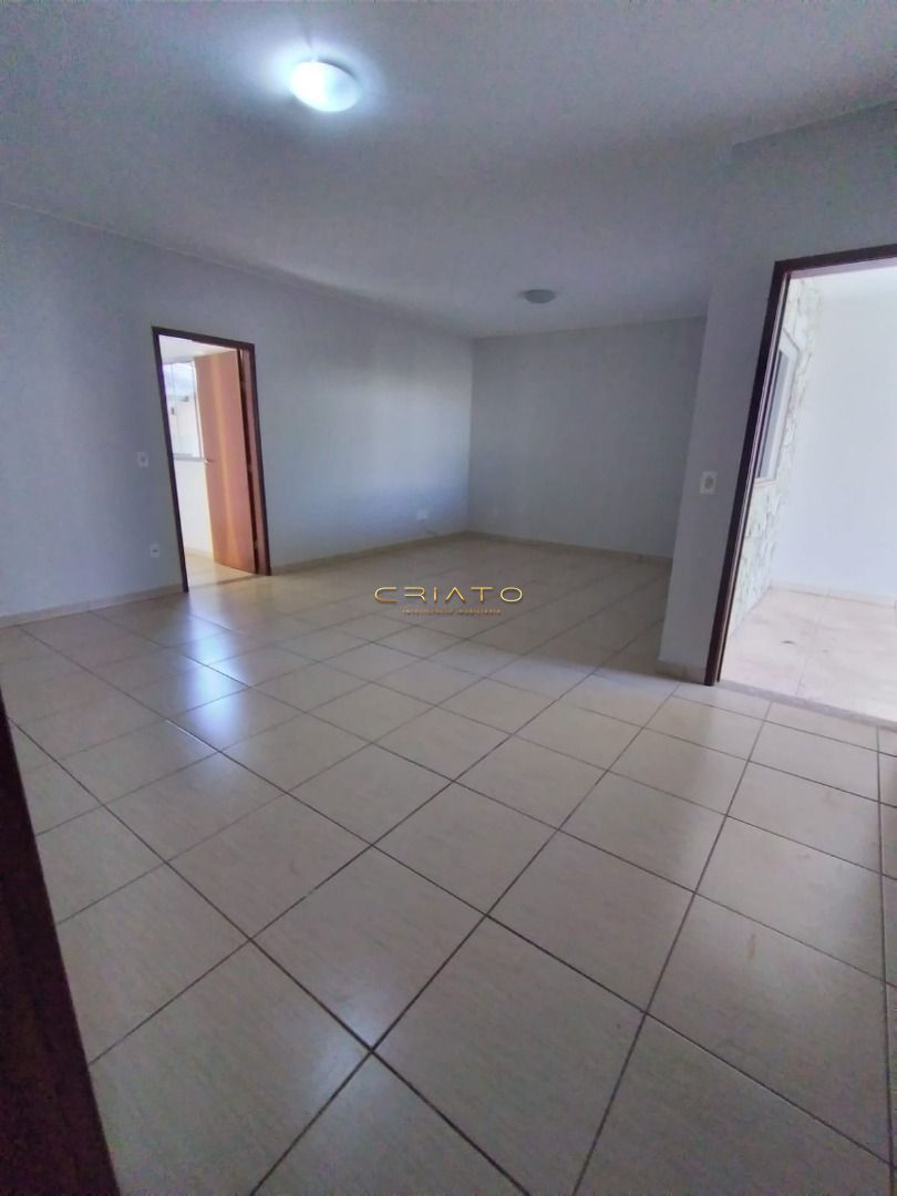 Casa à venda com 3 quartos, 150m² - Foto 11