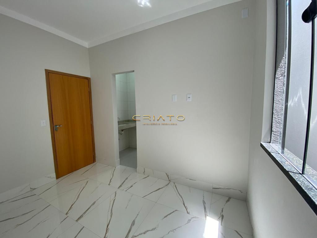 Casa à venda com 3 quartos, 140m² - Foto 13