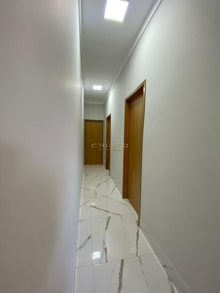 Casa à venda com 3 quartos, 140m² - Foto 8