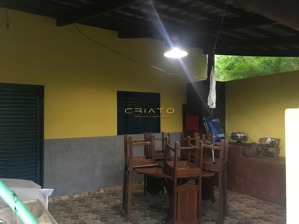 Fazenda à venda com 10 quartos, 100000m² - Foto 17