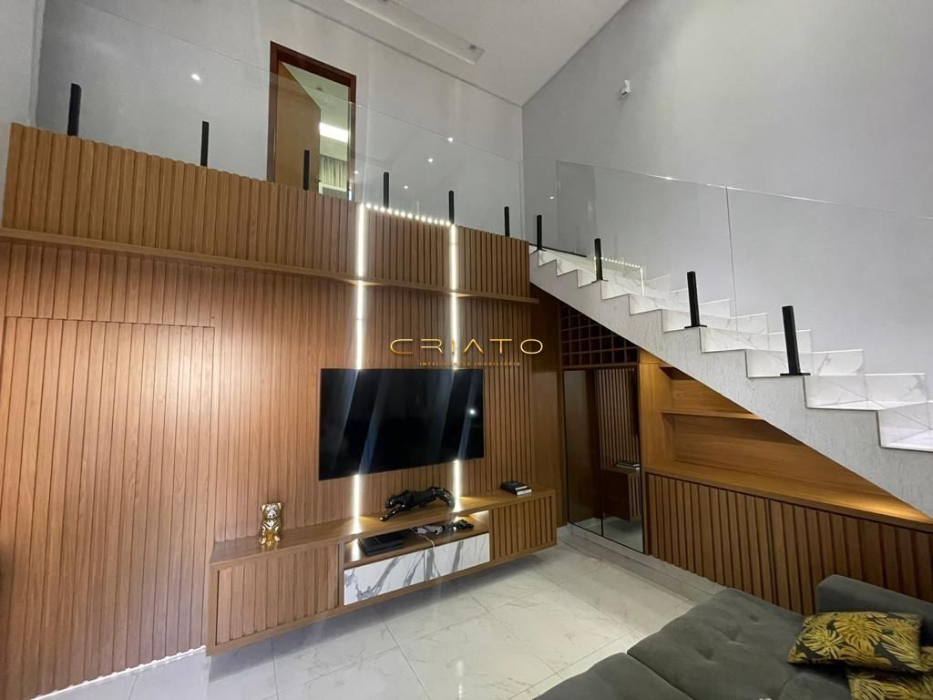 Casa à venda com 3 quartos, 170m² - Foto 1