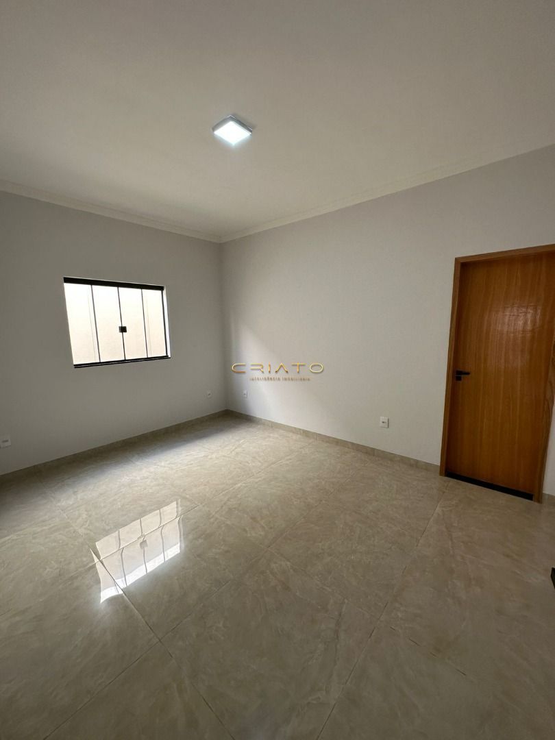 Casa à venda com 3 quartos, 104m² - Foto 7