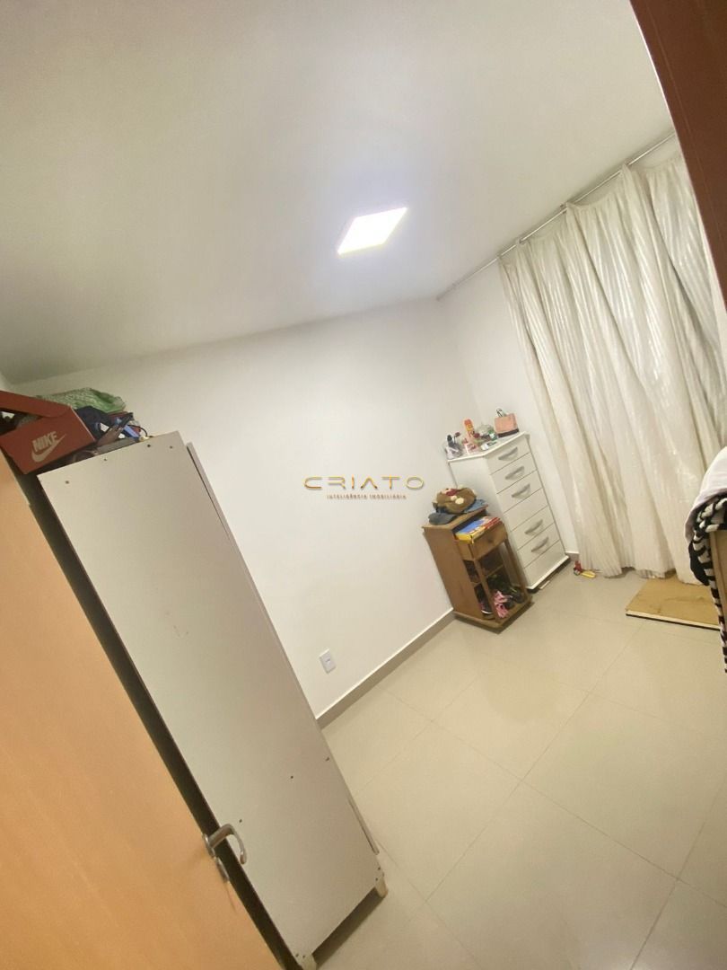 Apartamento à venda com 2 quartos, 42m² - Foto 8