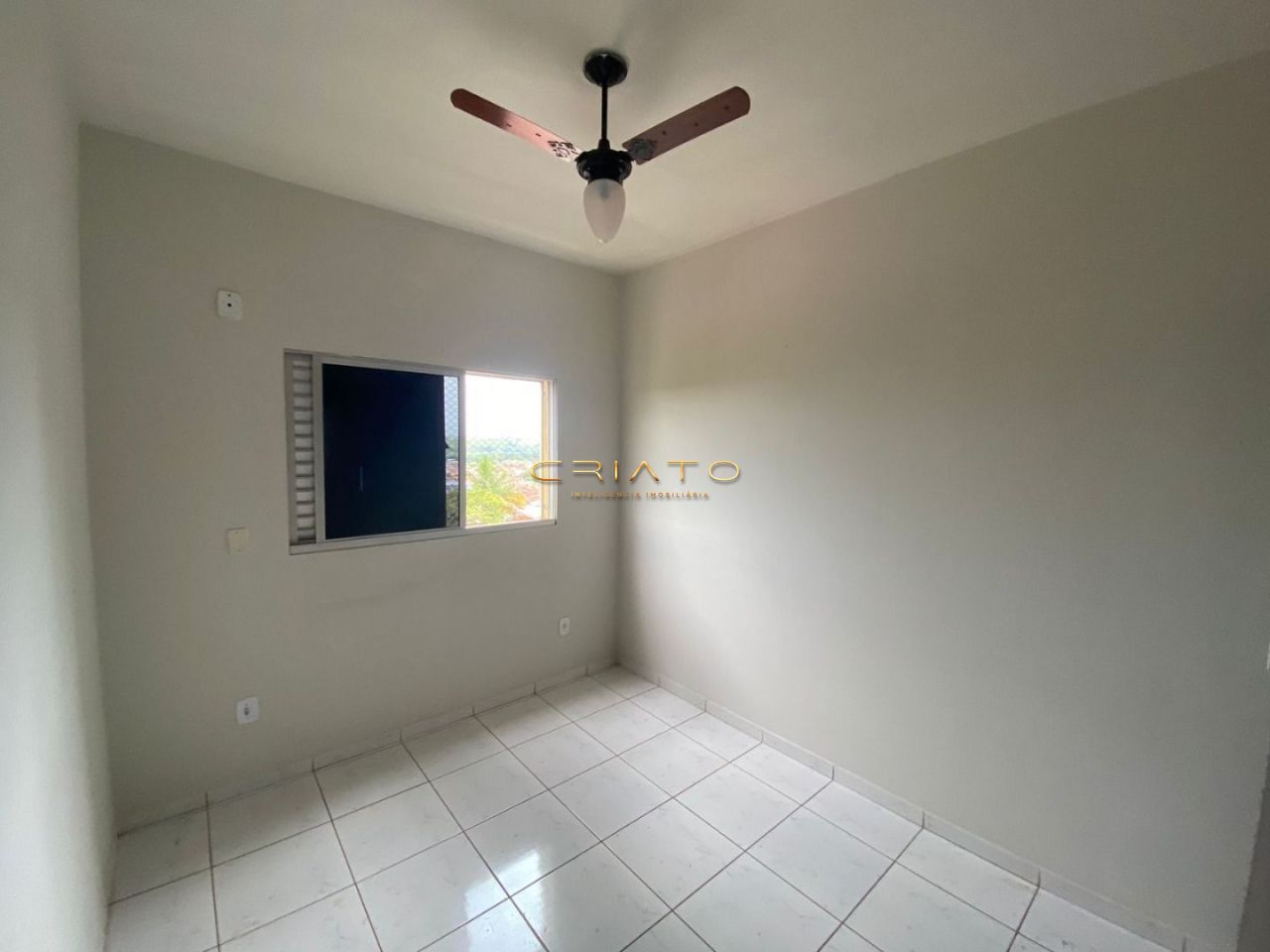 Apartamento à venda com 3 quartos, 80m² - Foto 13