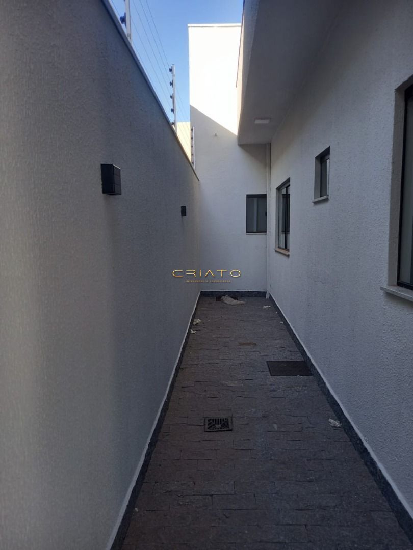 Casa à venda com 2 quartos, 195m² - Foto 18