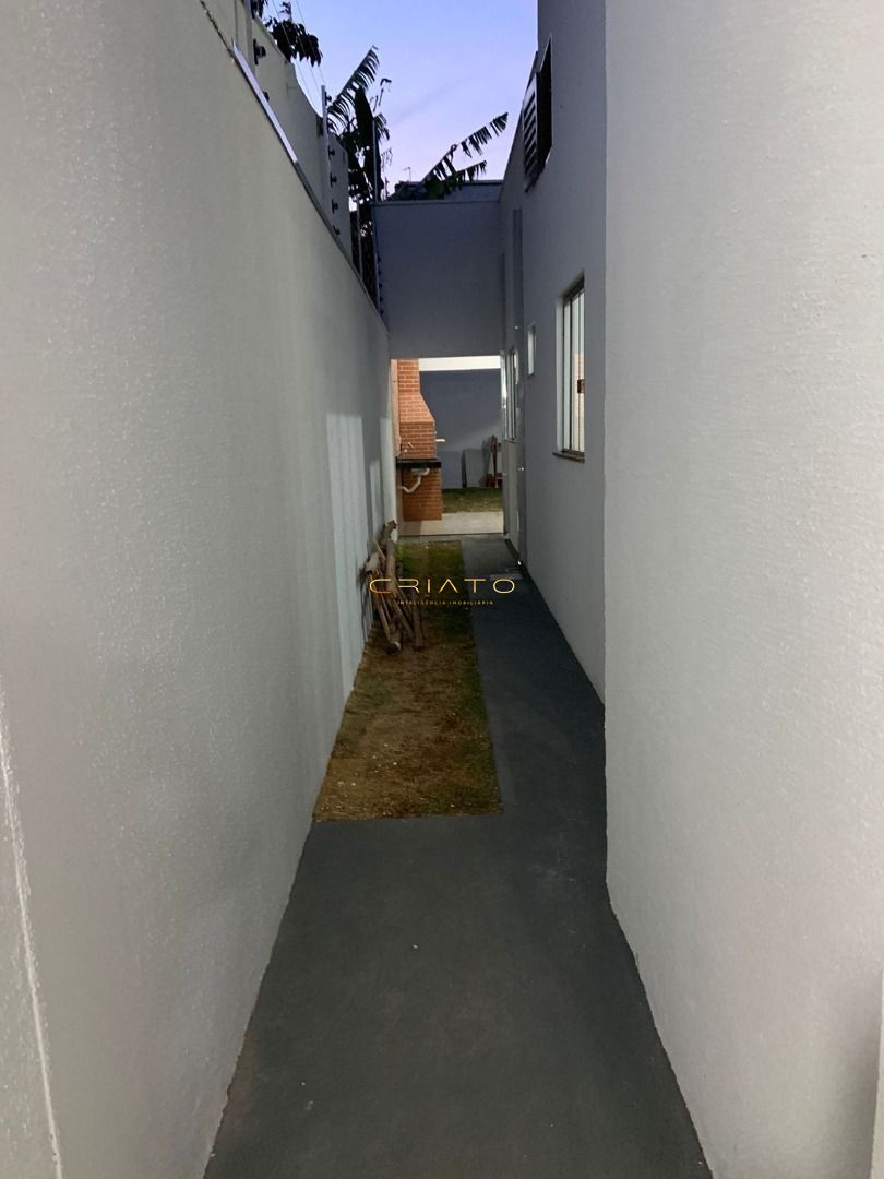 Casa à venda com 3 quartos, 118m² - Foto 16