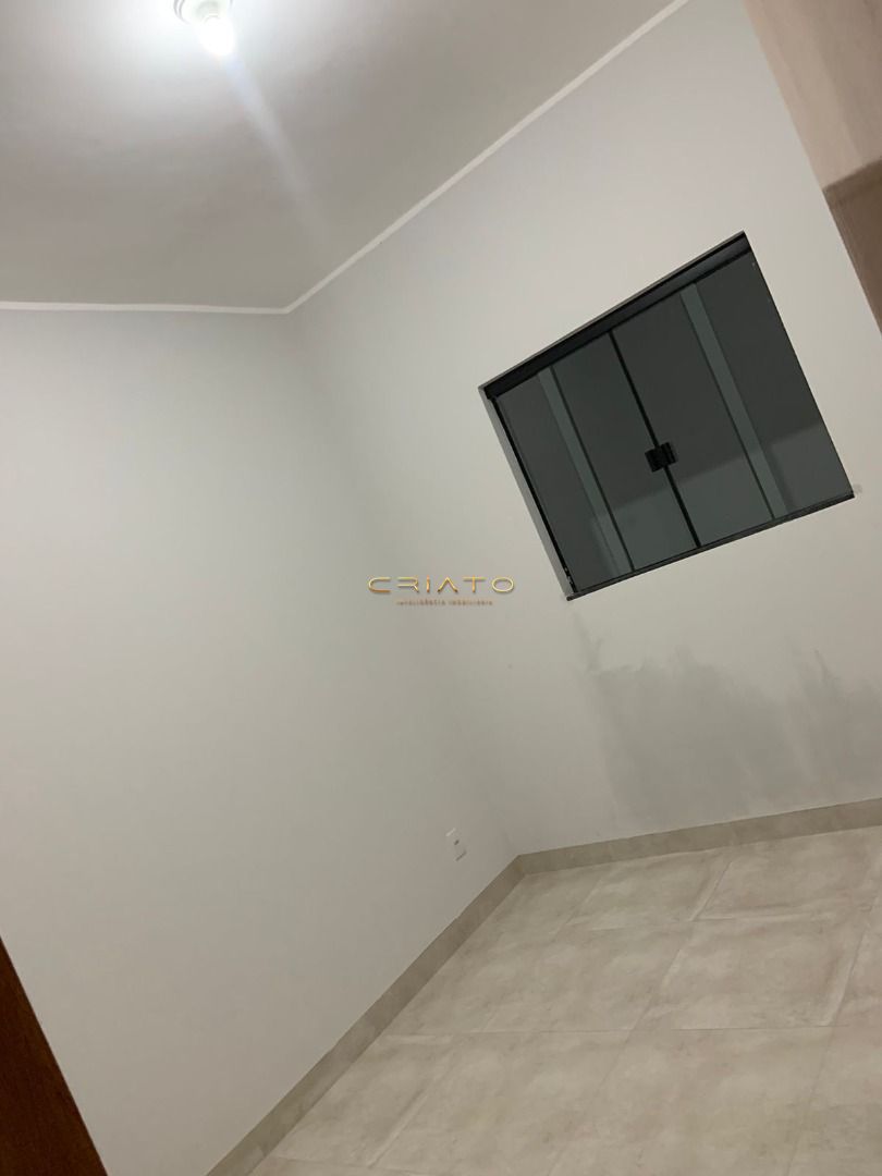 Casa à venda com 3 quartos, 118m² - Foto 10