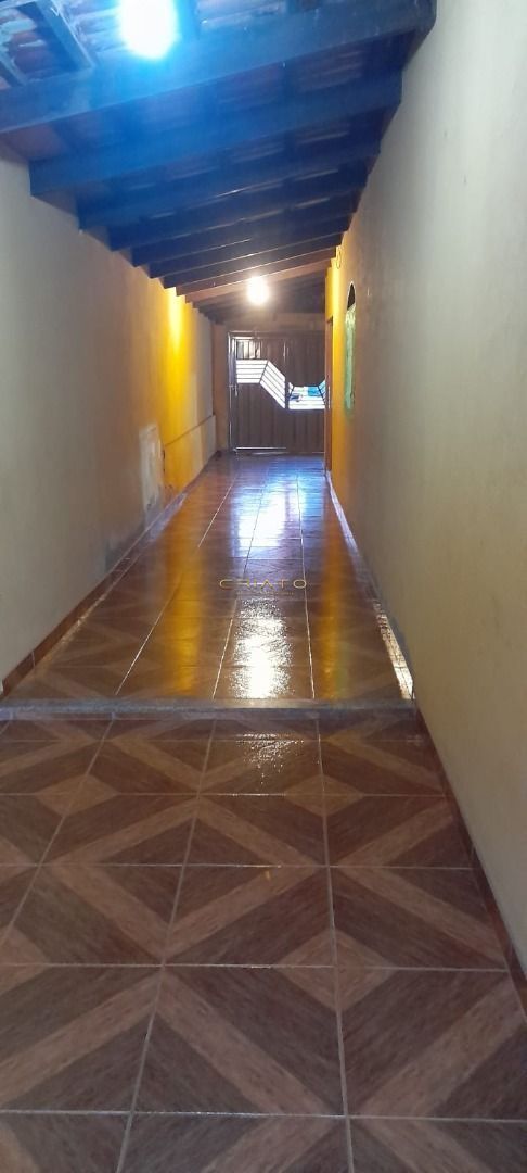 Casa à venda com 3 quartos, 100m² - Foto 12