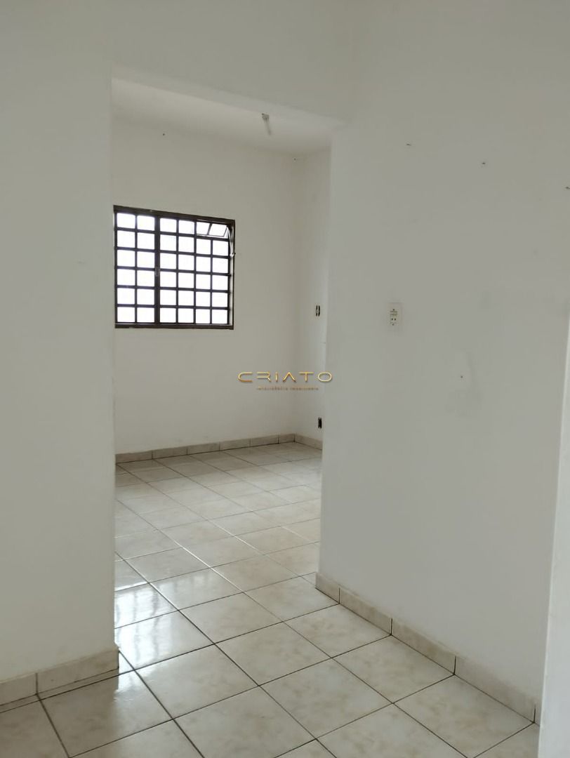 Casa à venda com 3 quartos, 126m² - Foto 5