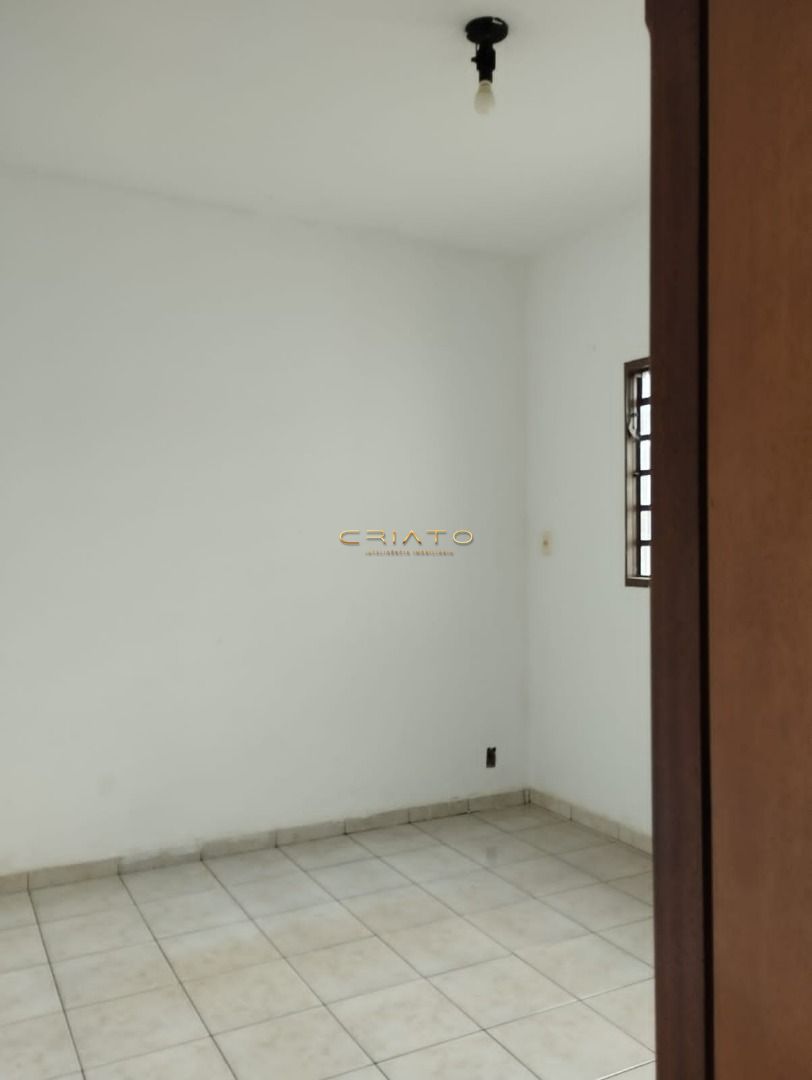 Casa à venda com 3 quartos, 126m² - Foto 9