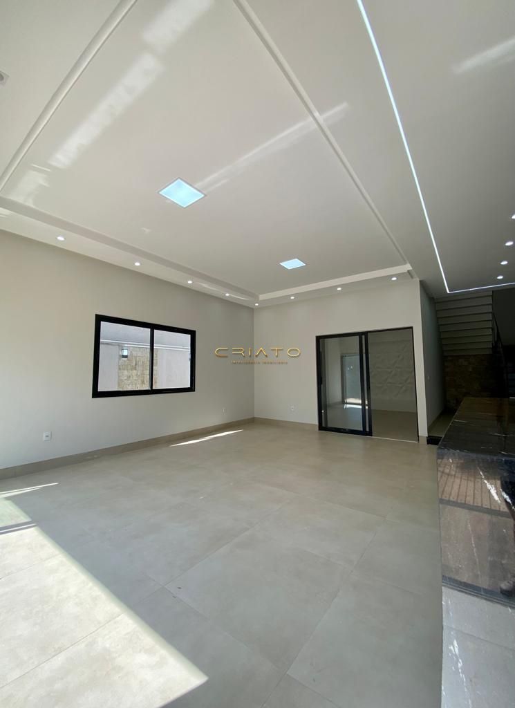 Sobrado à venda com 4 quartos, 329m² - Foto 4