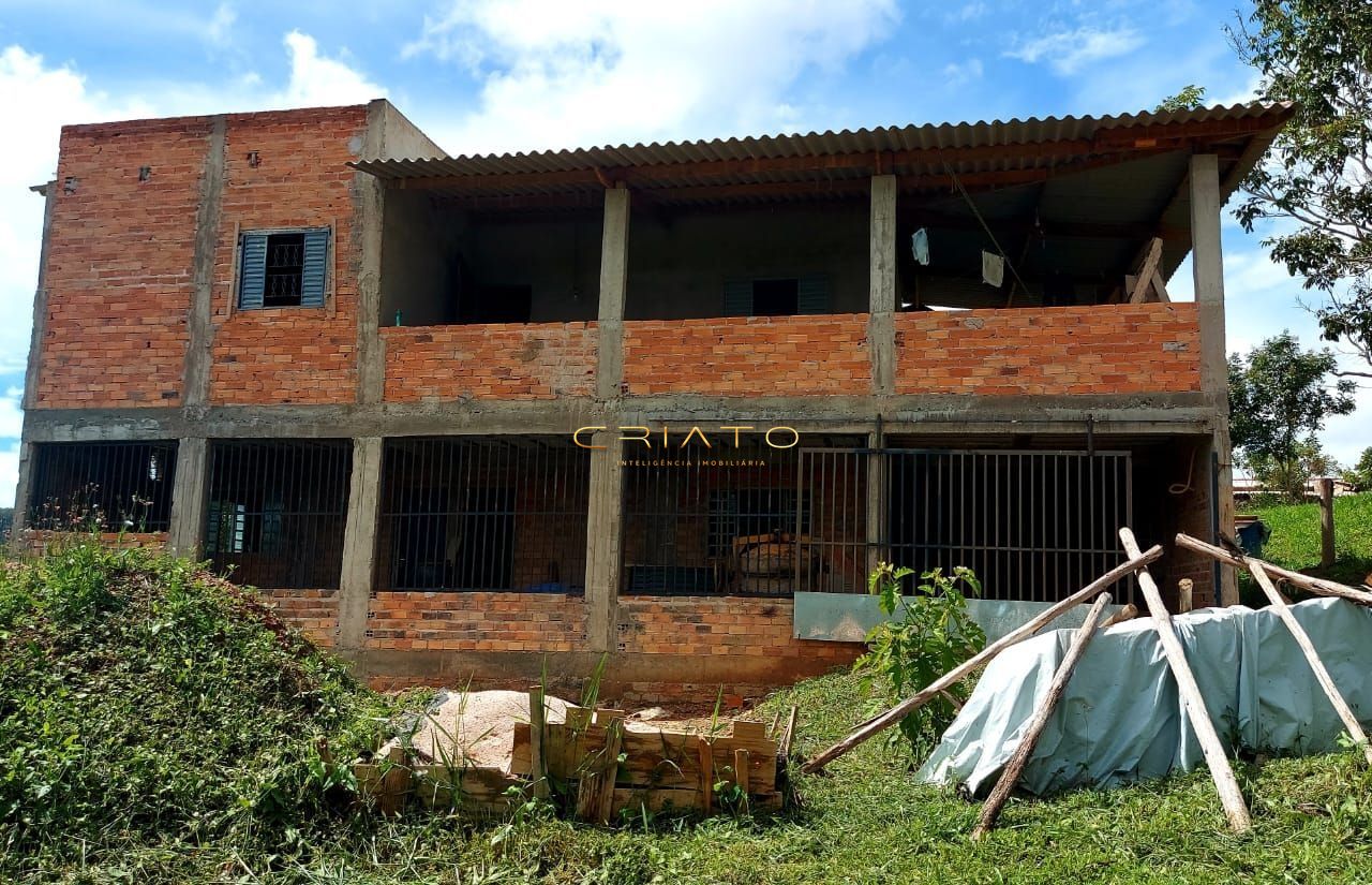 Fazenda à venda com 3 quartos, 240m² - Foto 3