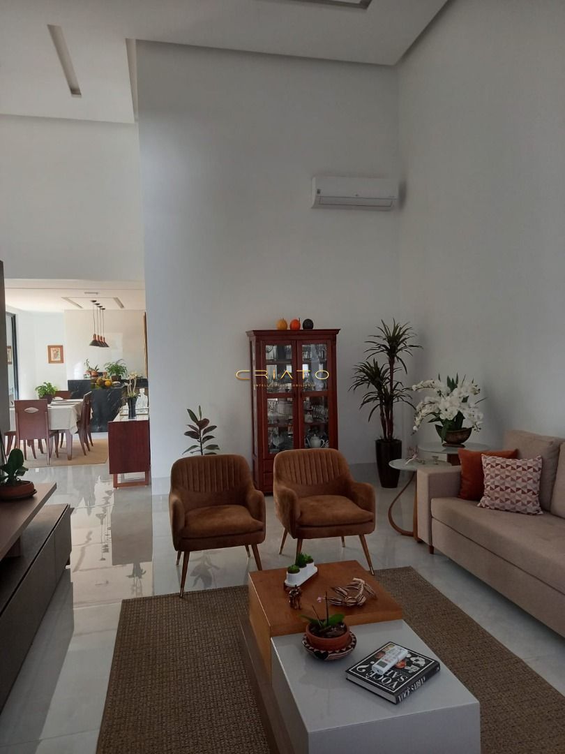 Casa à venda com 3 quartos, 270m² - Foto 4