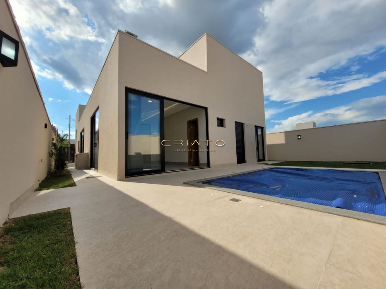 Casa à venda com 3 quartos, 190m² - Foto 9