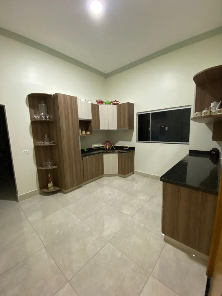 Sobrado com 3 dormitórios à venda, 290 m² por R$ 500.000,00 