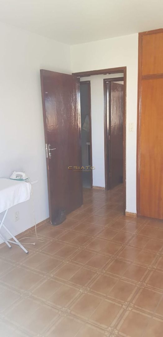 Apartamento à venda com 3 quartos, 92m² - Foto 10