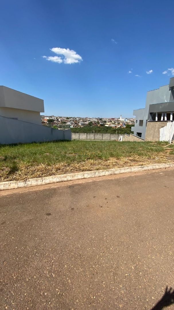 Terreno à venda, 427m² - Foto 1