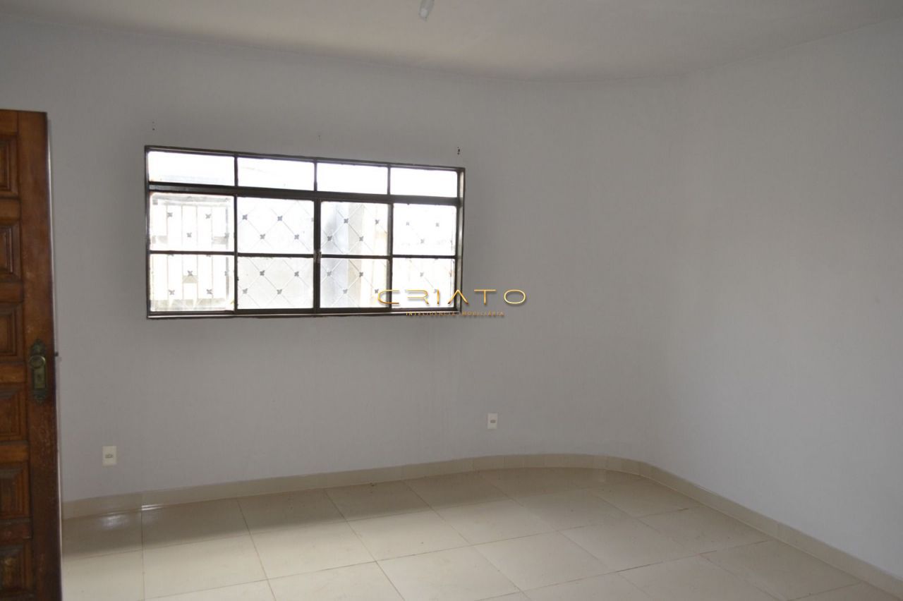 Casa à venda com 3 quartos, 159m² - Foto 9