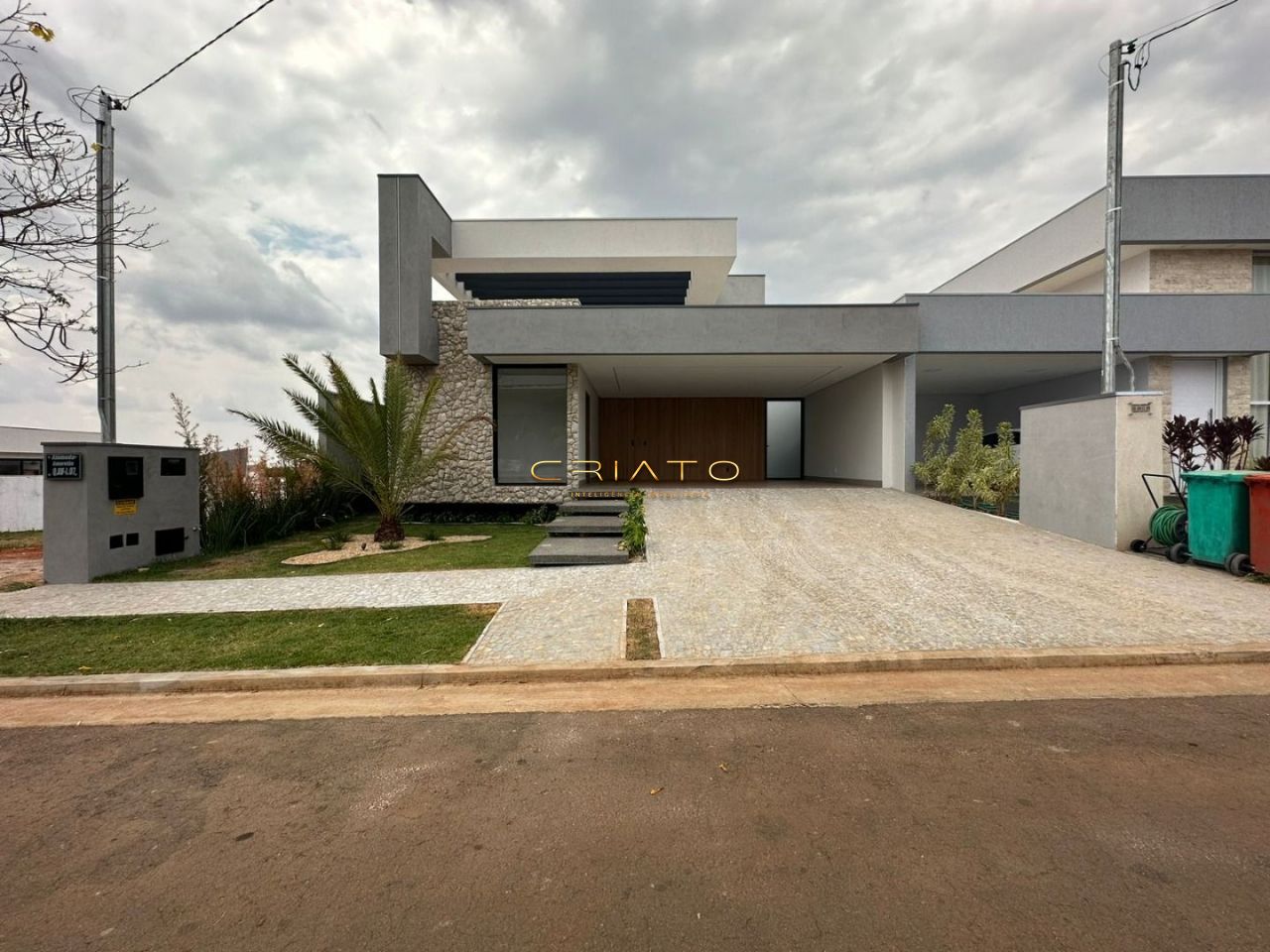 Casa à venda com 3 quartos, 198m² - Foto 28