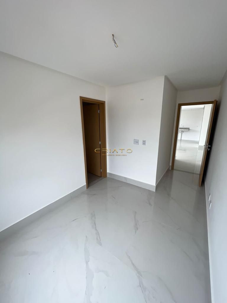 Apartamento à venda com 3 quartos, 149m² - Foto 18