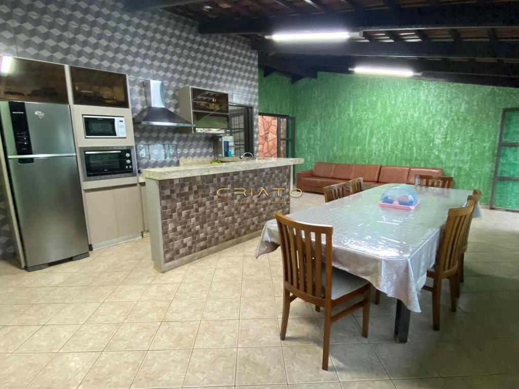 Sobrado à venda com 3 quartos, 287m² - Foto 13