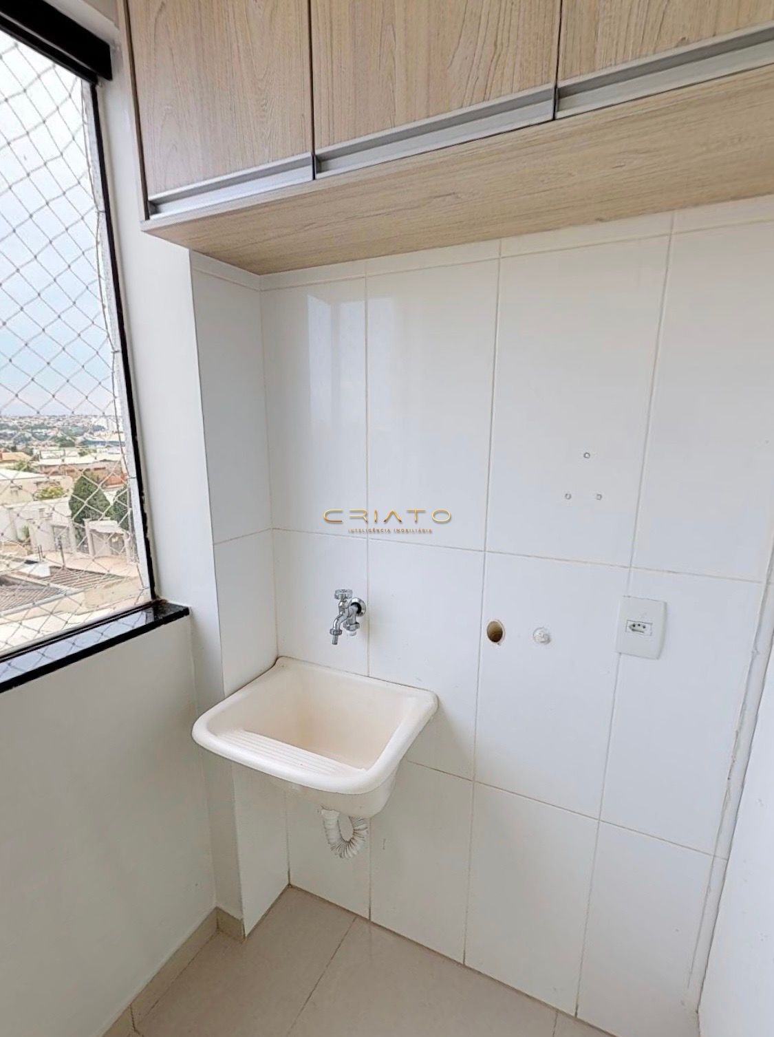 Apartamento com 3 Dormitórios à venda, 74 m² por R$ 350.000,00 Apartamento com 3 Dormitórios à venda, 74 m² por R$ 350.000,00