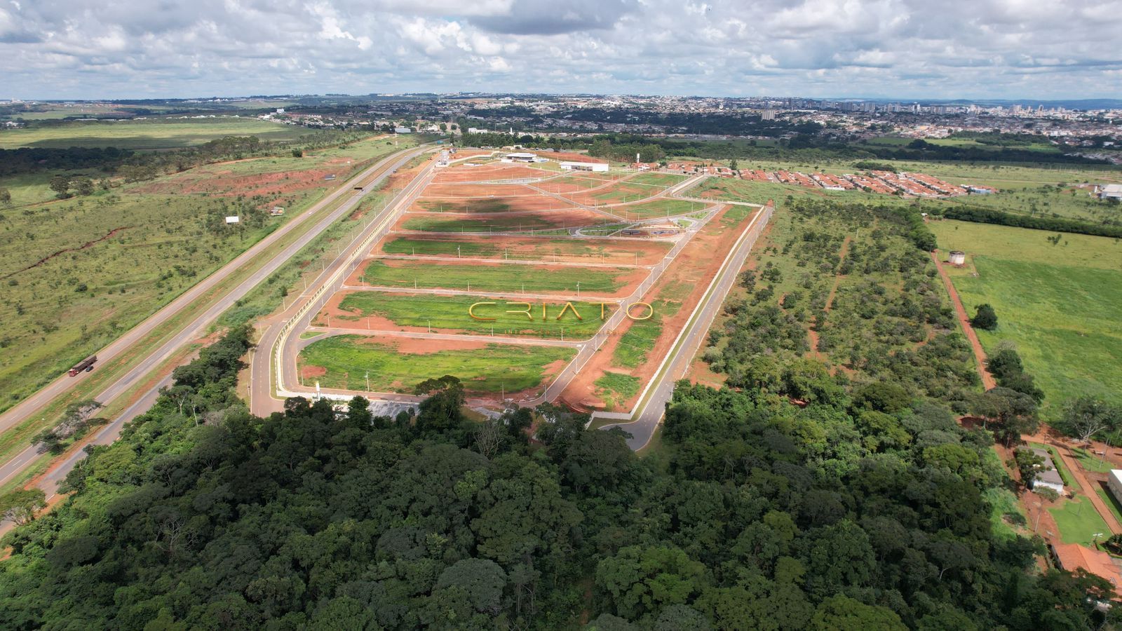 Terreno à venda, 360m² - Foto 2