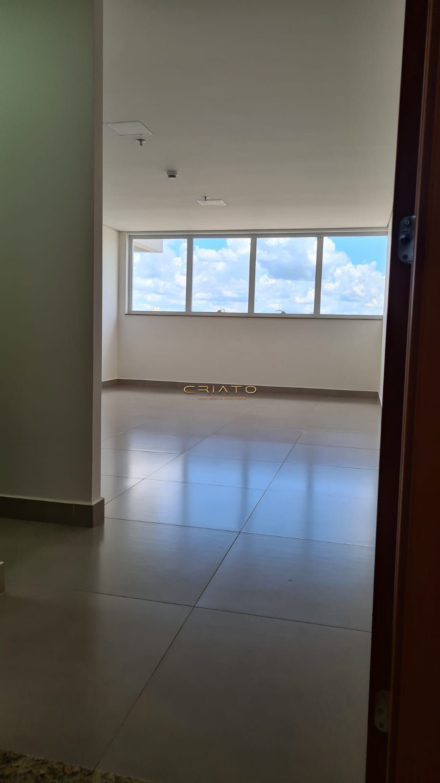 Conjunto Comercial-Sala à venda com 1 quarto, 32m² - Foto 4