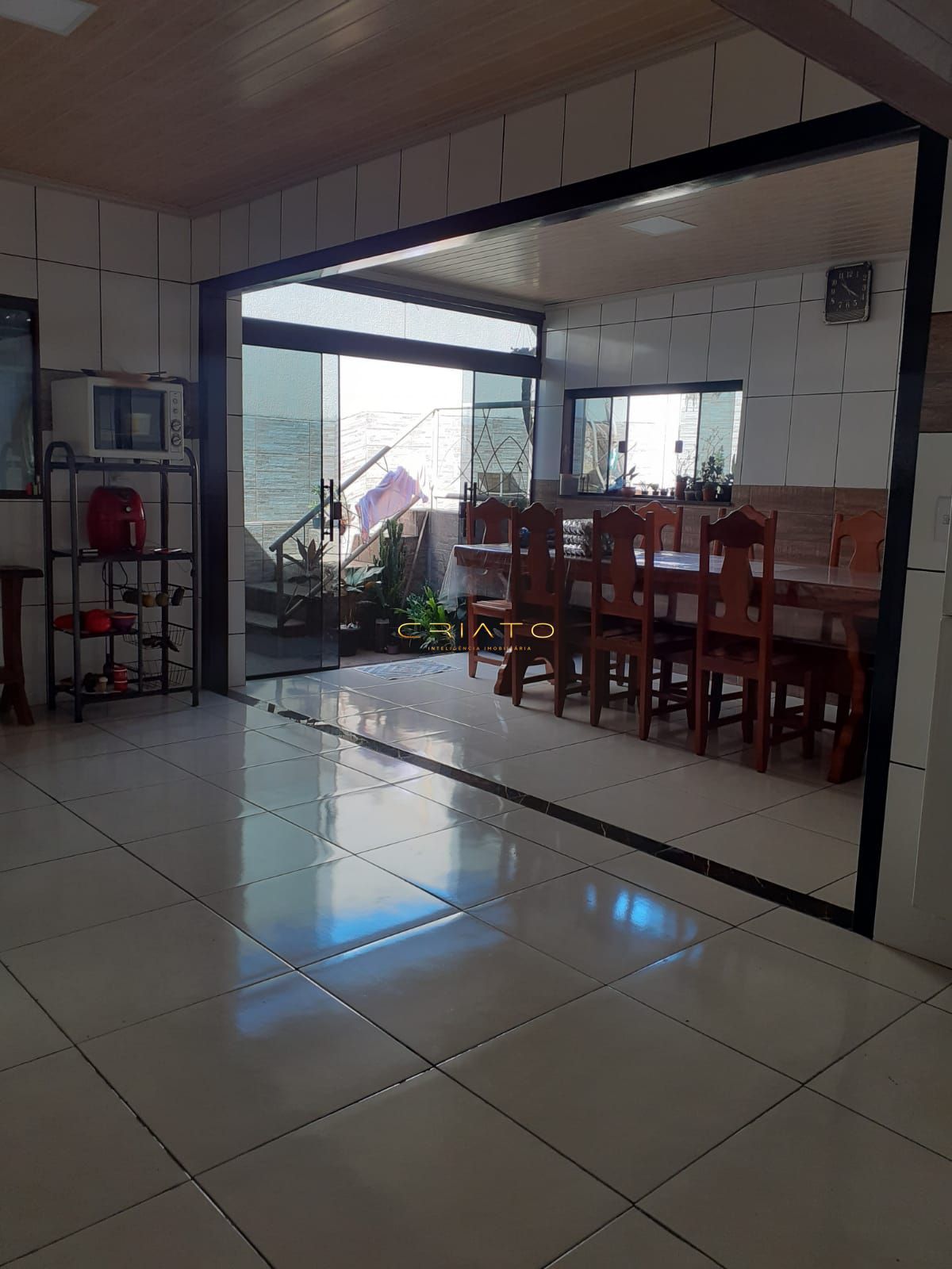 Casa à venda com 3 quartos, 200m² - Foto 5