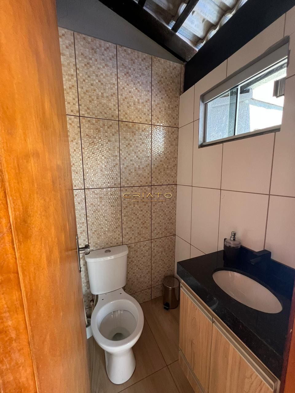 Casa com 3 Dormitórios à venda, 198 m² por R$ 790.000,00 Casa com 3 Dormitórios à venda, 198 m² por R$ 790.000,00