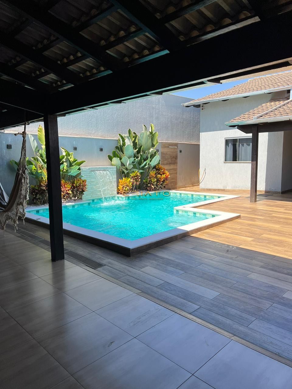 Casa com 3 Dormitórios à venda, 198 m² por R$ 790.000,00 Casa com 3 Dormitórios à venda, 198 m² por R$ 790.000,00