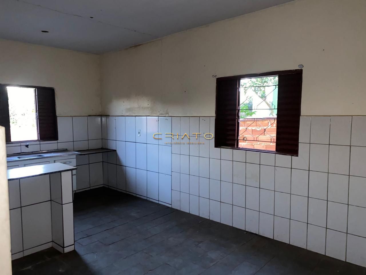 Casa à venda com 3 quartos, 100m² - Foto 13