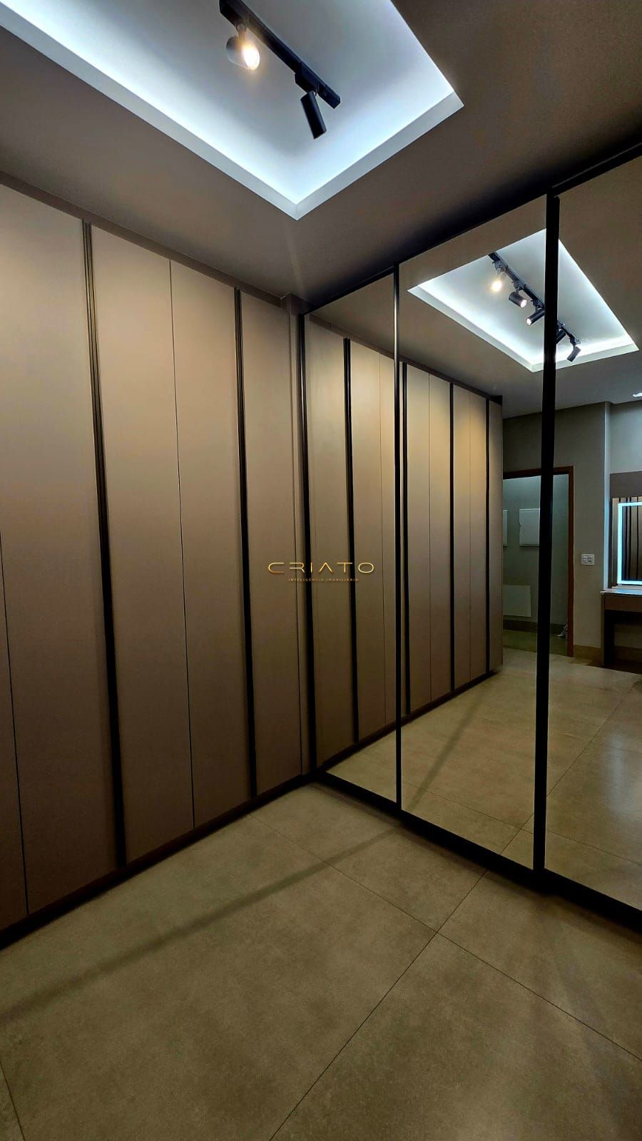 Sobrado, 5 quartos, 320 m² - Foto 38