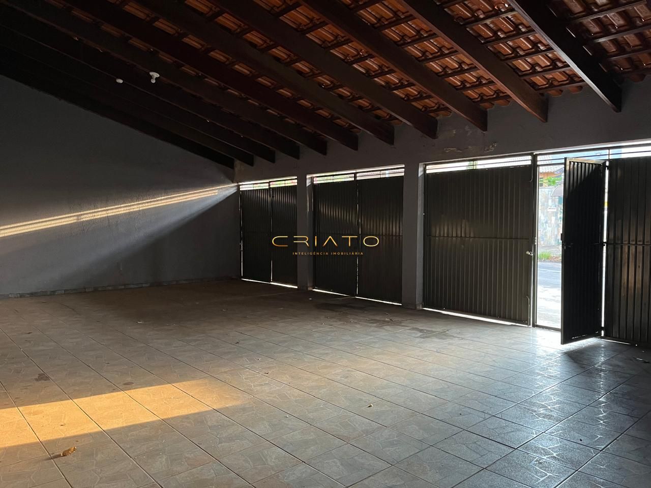 Casa com 2 Dormitórios para alugar, 65 m² por R$ 1.000,00 Casa com 2 Dormitórios para alugar, 65 m² por R$ 1.000,00