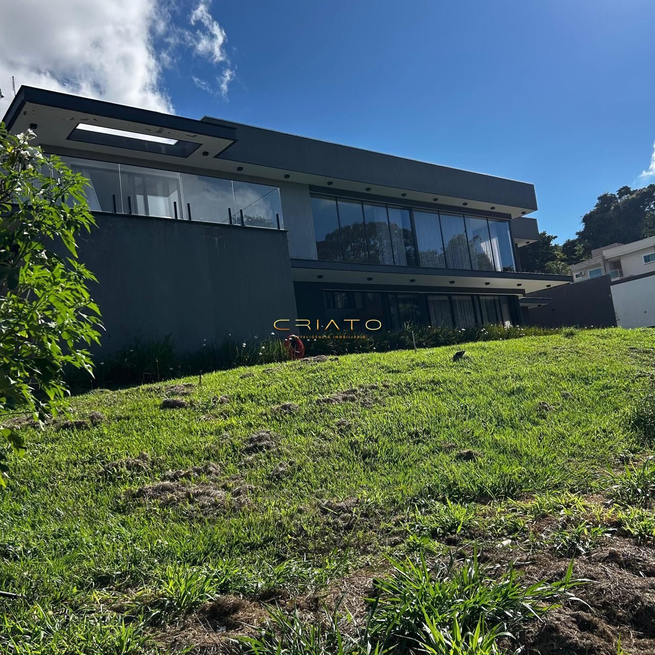 Casa em condomínio 5 dormitórios à venda residencial rose's 