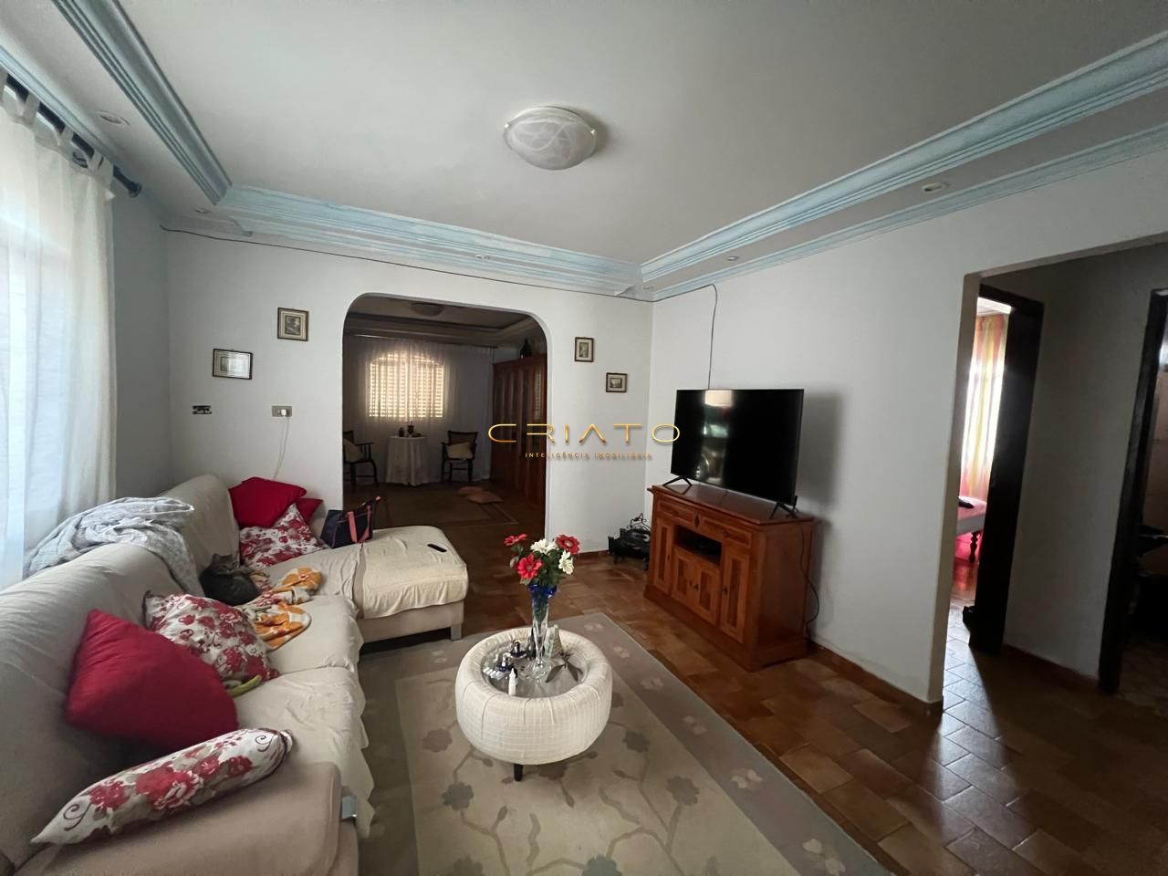 Casa à venda com 3 quartos, 218m² - Foto 4