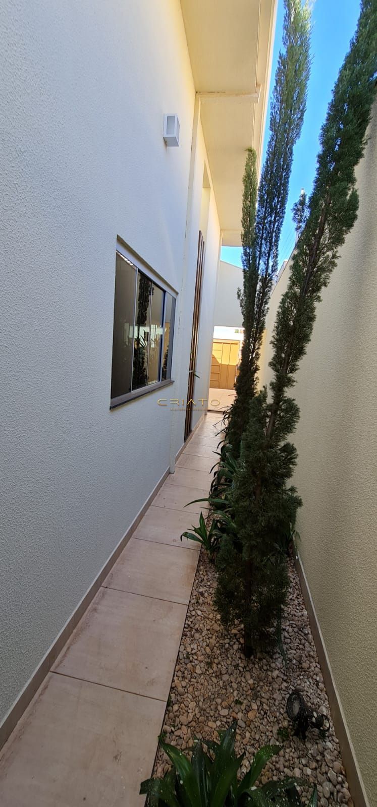Casa à venda com 3 quartos, 198m² - Foto 4