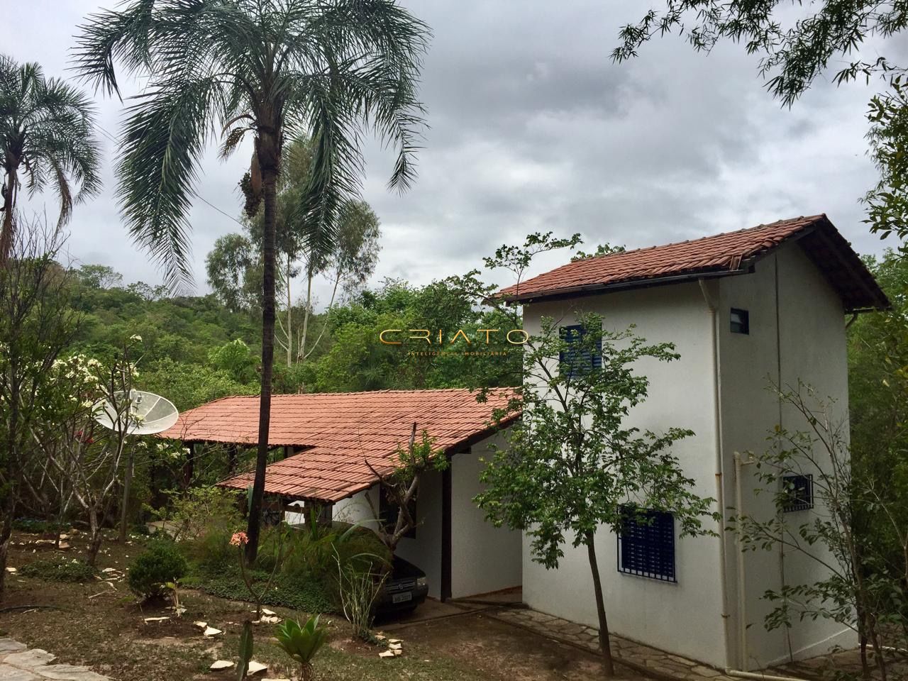 Sítio à venda com 3 quartos, 100000m² - Foto 13