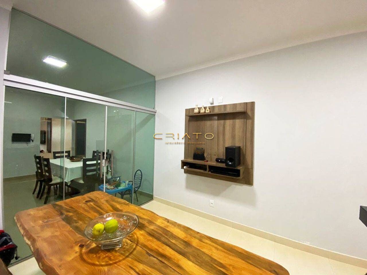 Casa à venda com 3 quartos, 138m² - Foto 9