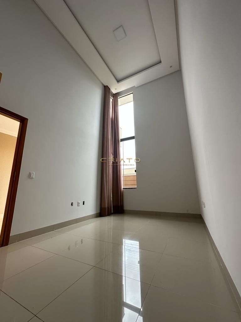 Casa à venda com 3 quartos, 105m² - Foto 4