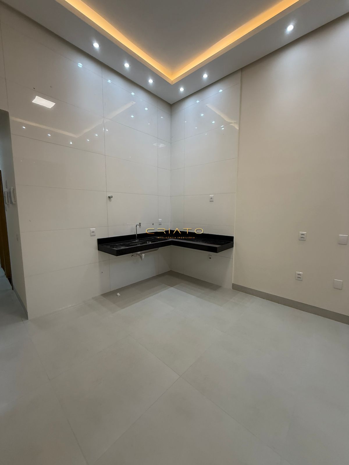 Casa com 3 Dormitórios à venda, 70 m² por R$ 250.000,00 Casa com 3 Dormitórios à venda, 70 m² por R$ 250.000,00