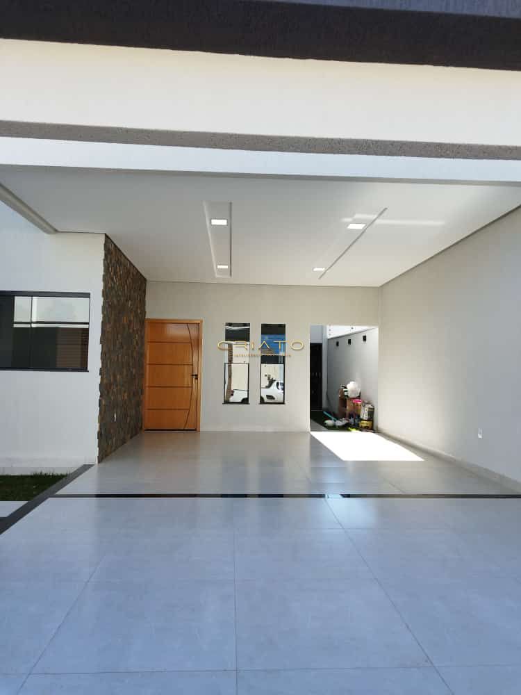 Casa à venda com 3 quartos, 140m² - Foto 1