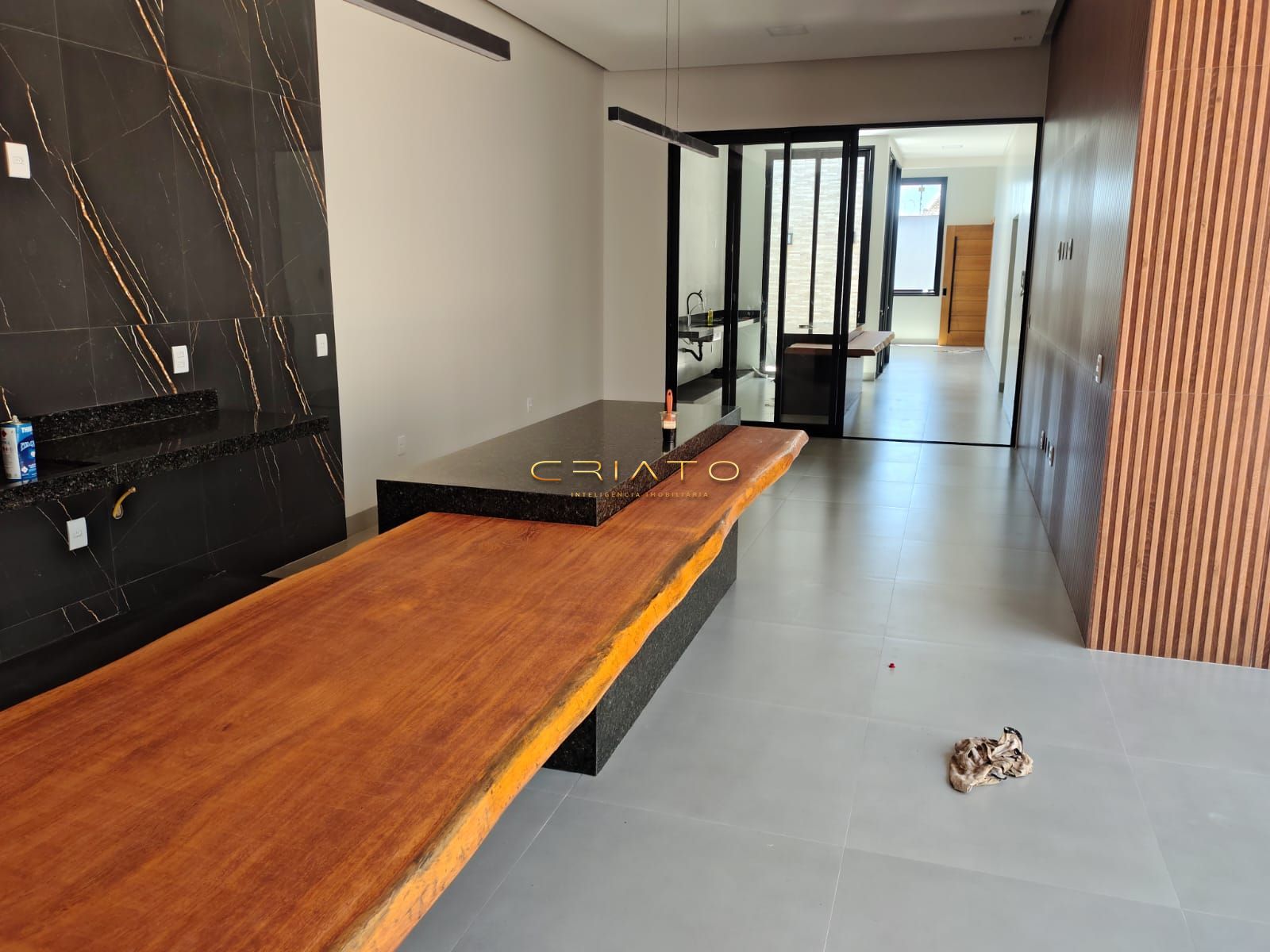 Casa com 3 Dormitórios à venda, 200 m² por R$ 950.000,00 Casa com 3 Dormitórios à venda, 200 m² por R$ 950.000,00