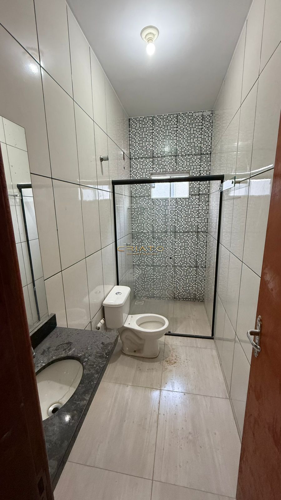 Casa com 2 Dormitórios à venda, 180 m² por R$ 285.000,00 Casa com 2 Dormitórios à venda, 180 m² por R$ 285.000,00