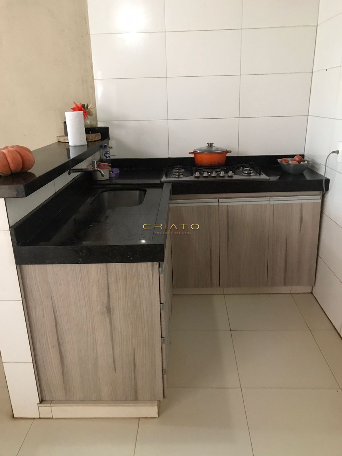 Casa à venda com 3 quartos, 254m² - Foto 6