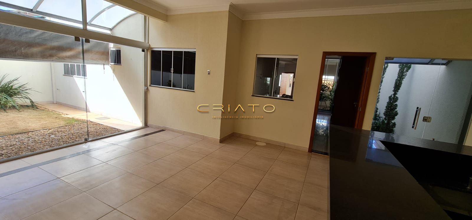 Casa à venda com 3 quartos, 198m² - Foto 11
